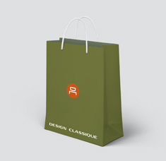 <span>Design Classique</span><i>→</i>